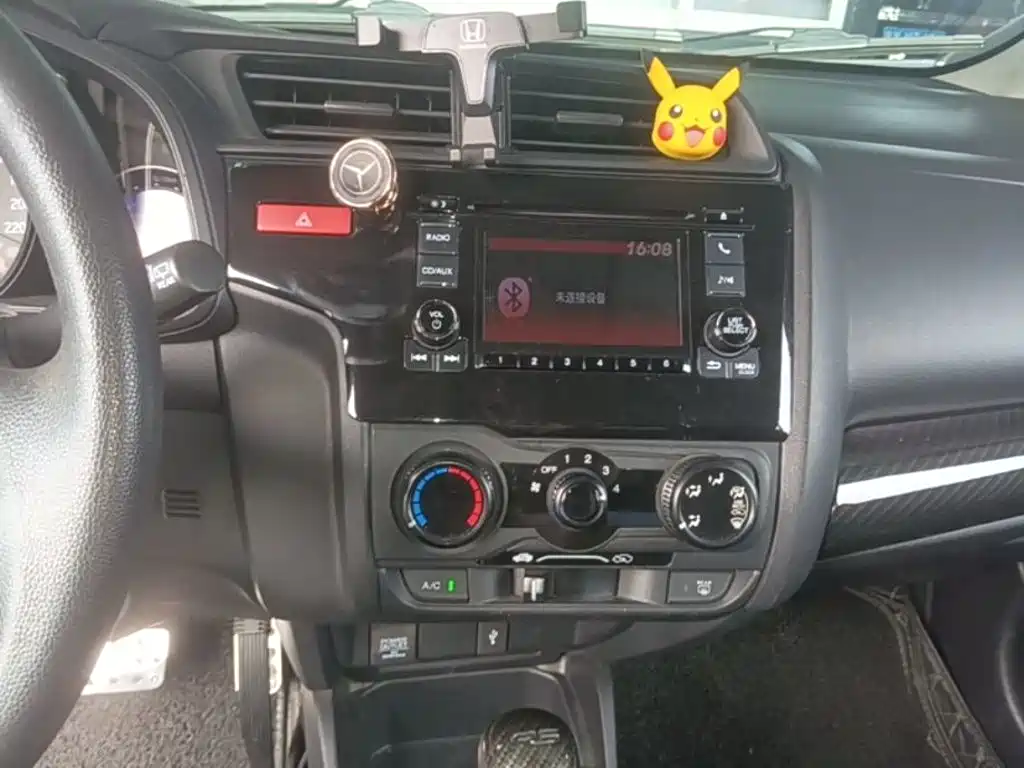 Honda Fit — миниатюра 13