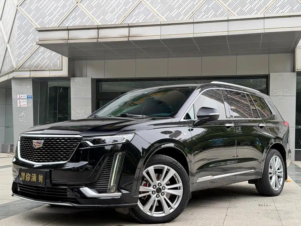 Cadillac XT6