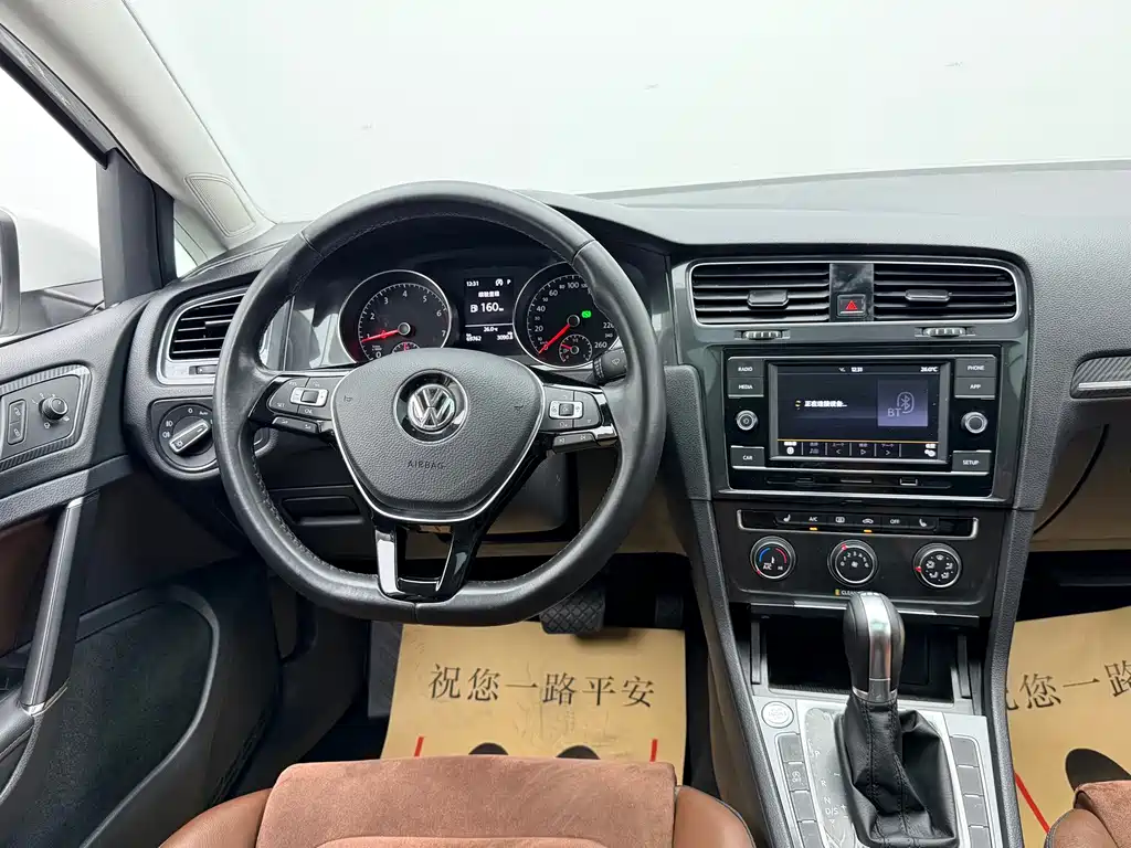 Volkswagen Golf — миниатюра 5