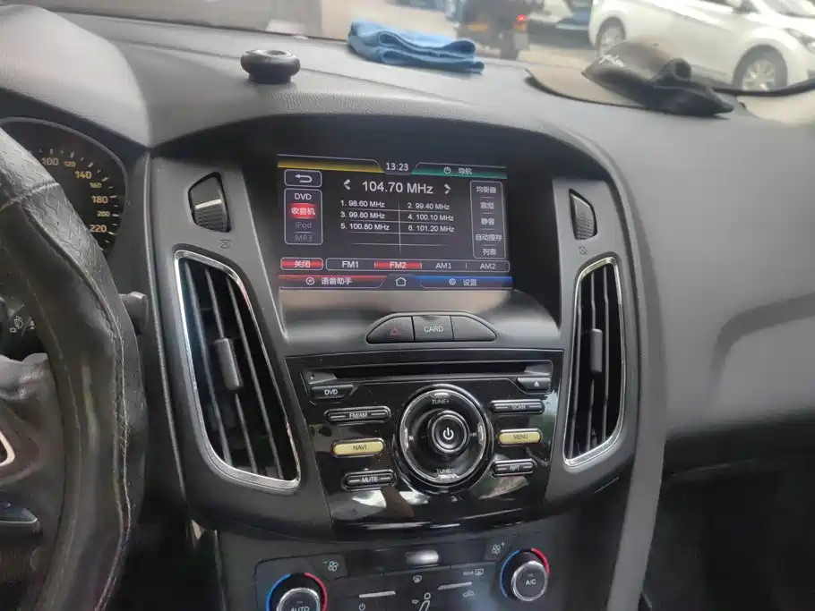 Ford Focus — миниатюра 13