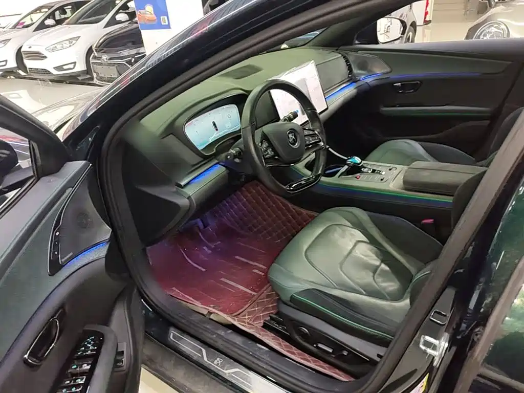 BYD Han — миниатюра 16