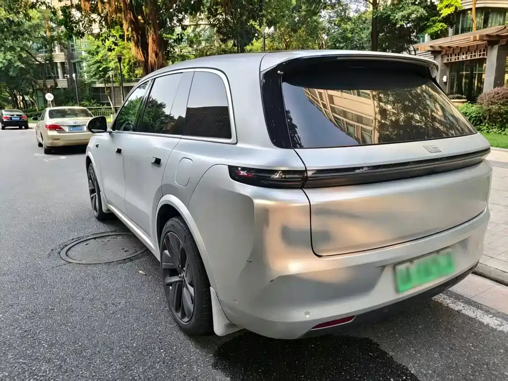 Li Auto Li L8 — миниатюра 10