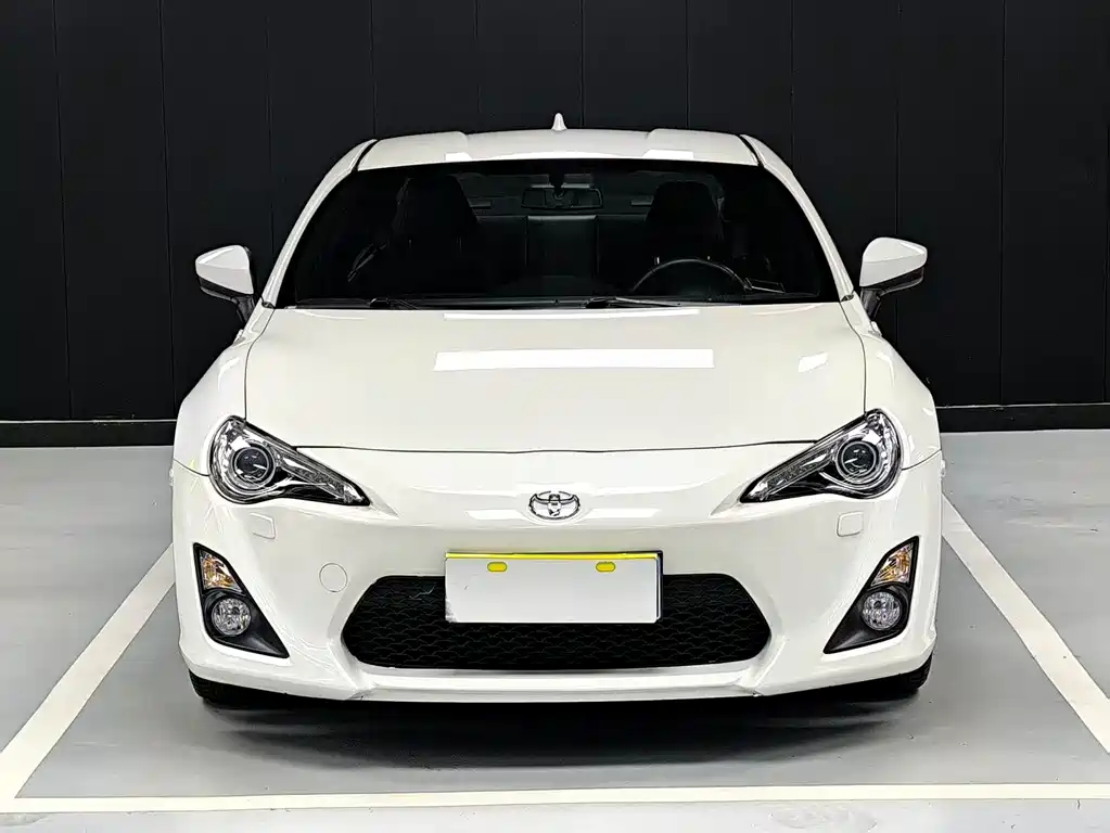 Toyota 86 — миниатюра 2