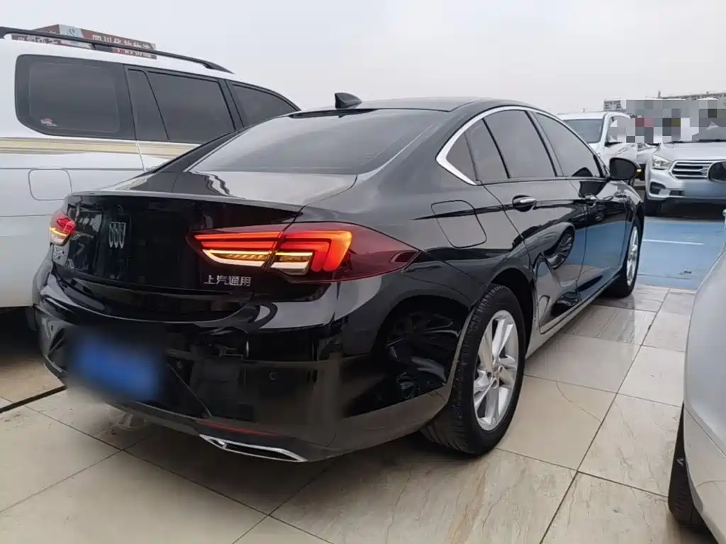 Buick Regal — миниатюра 7