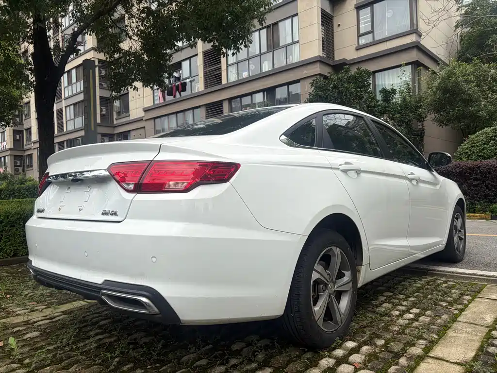 Geely Emgrand GL GL 2019 1.4T CVT Elite Smart