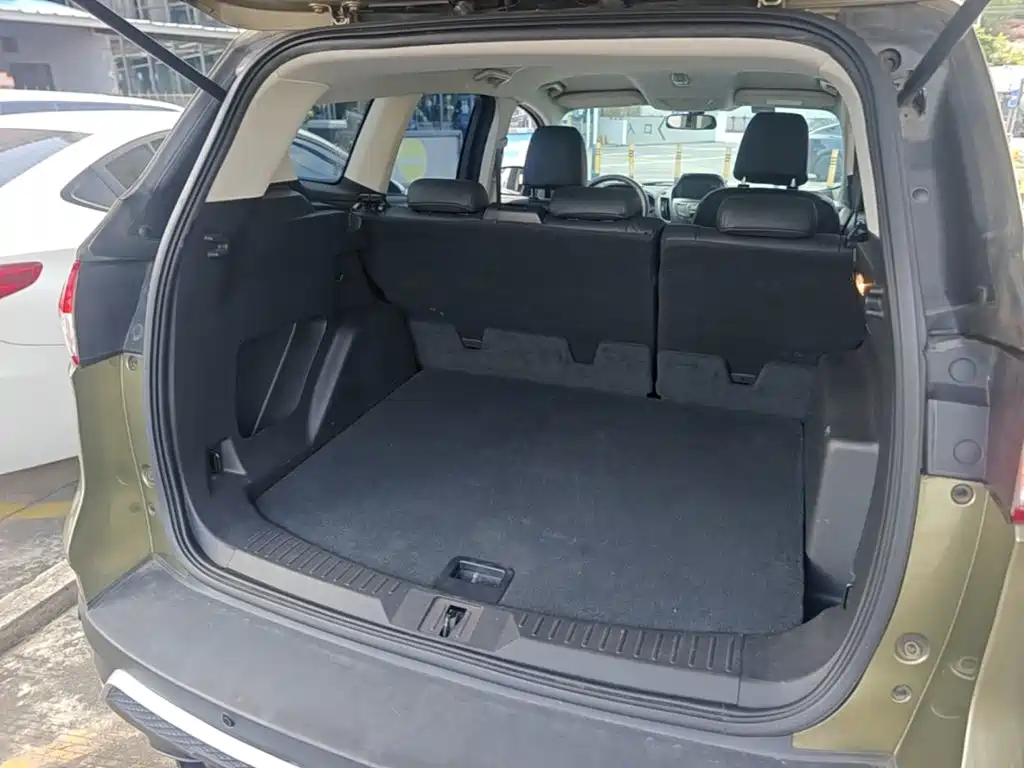 Ford Kuga — миниатюра 19
