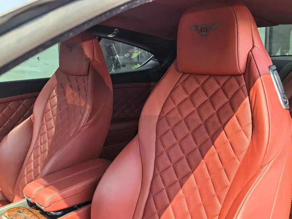 Bentley Continental — миниатюра 8