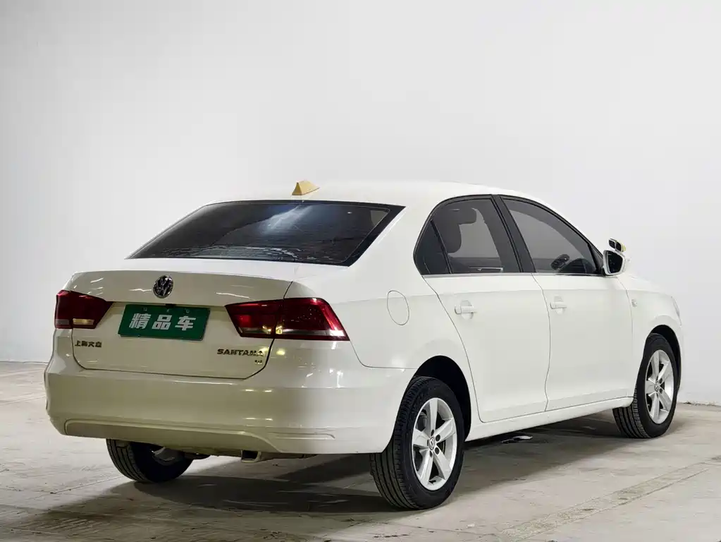 Volkswagen Santana — миниатюра 4