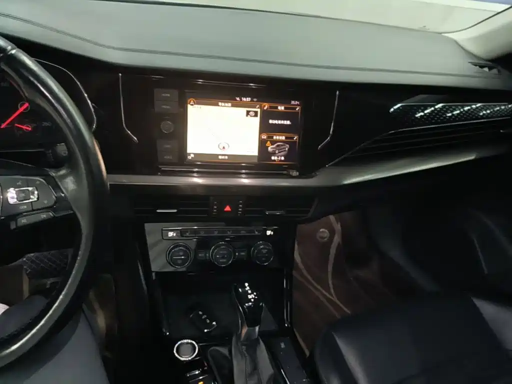 Volkswagen Passat — миниатюра 10