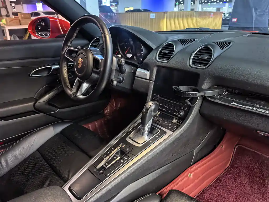 Porsche 718 2016 Boxster 2.0T