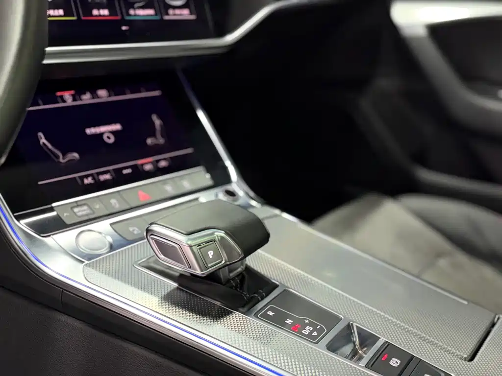 Audi A6L — миниатюра 9