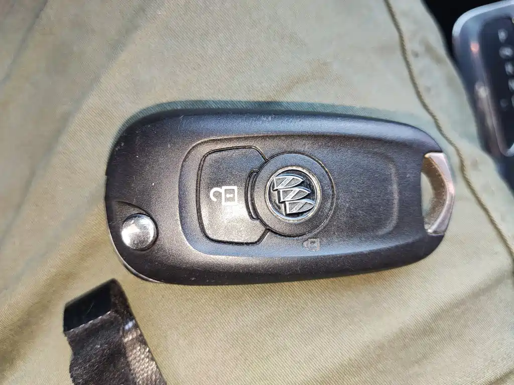 Buick Verano — миниатюра 9