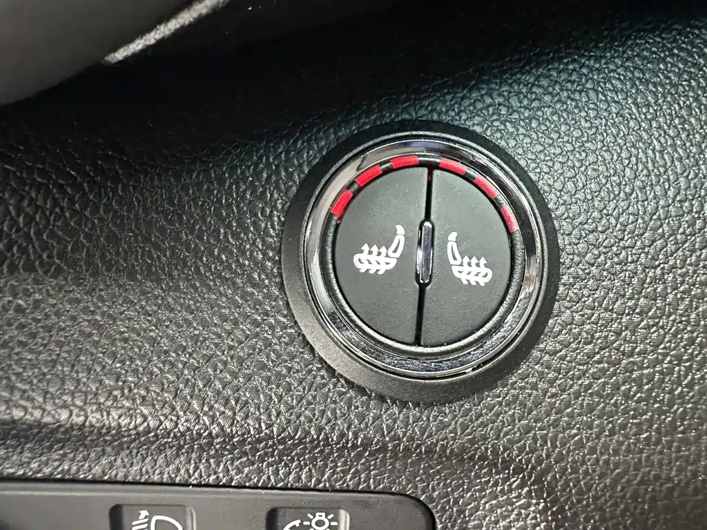 Chevrolet Volando — миниатюра 12