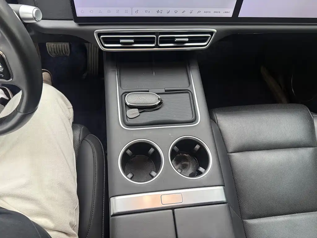 Li Auto Li L7 — миниатюра 9