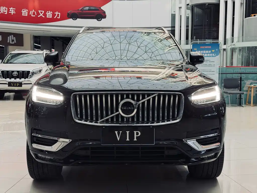 Volvo XC90 — миниатюра 2