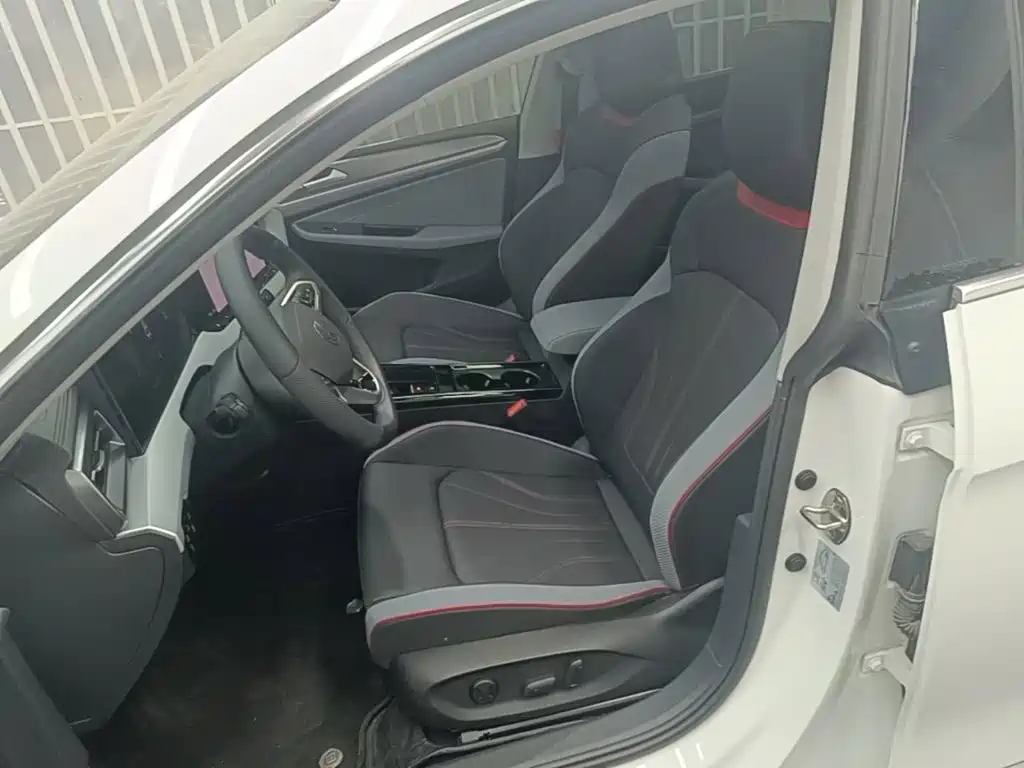 Volkswagen Lamando — миниатюра 15