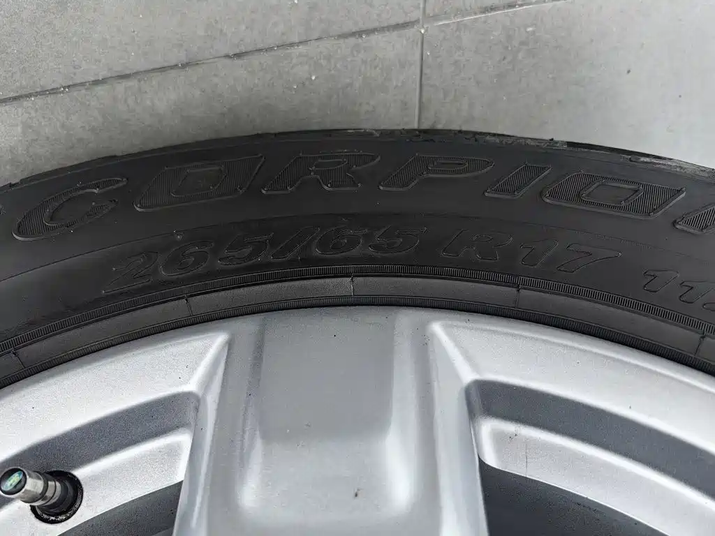 Ford Everest — миниатюра 24