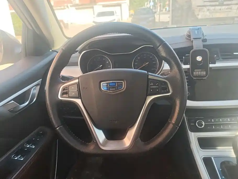 Geely Vision — миниатюра 15