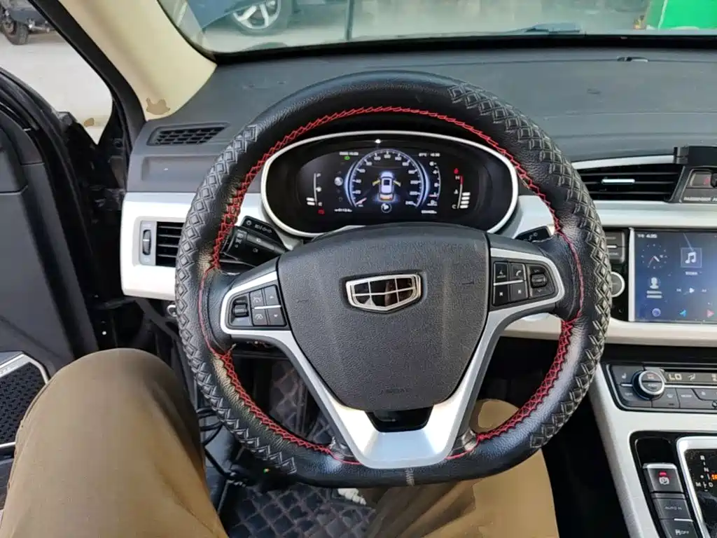 Geely Boyue — миниатюра 11