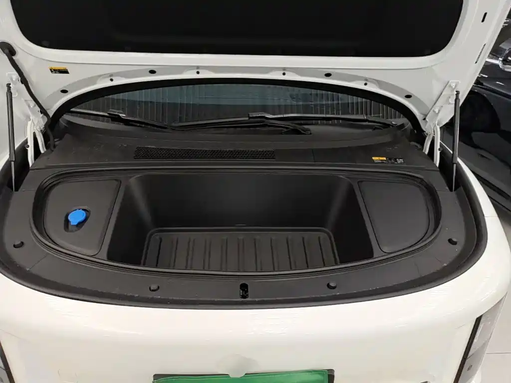 Li Auto Li i6 — миниатюра 20