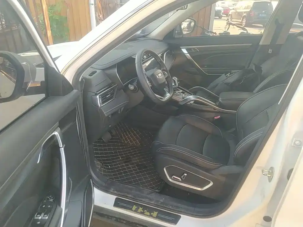 Geely Boyue — миниатюра 16