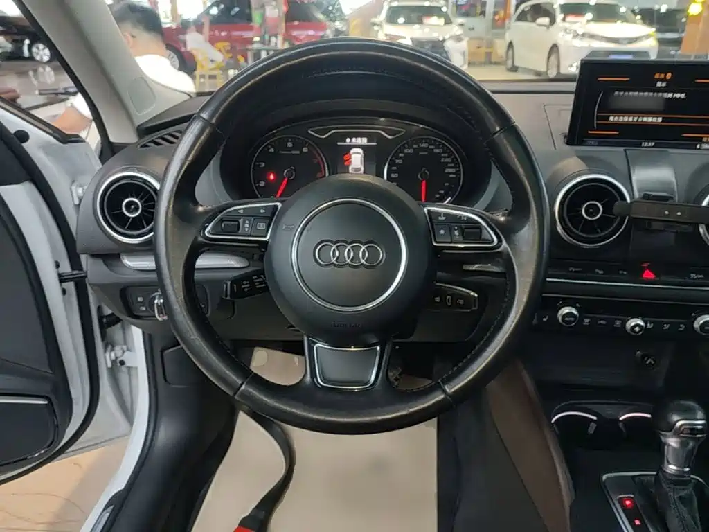 Audi A3 — миниатюра 11