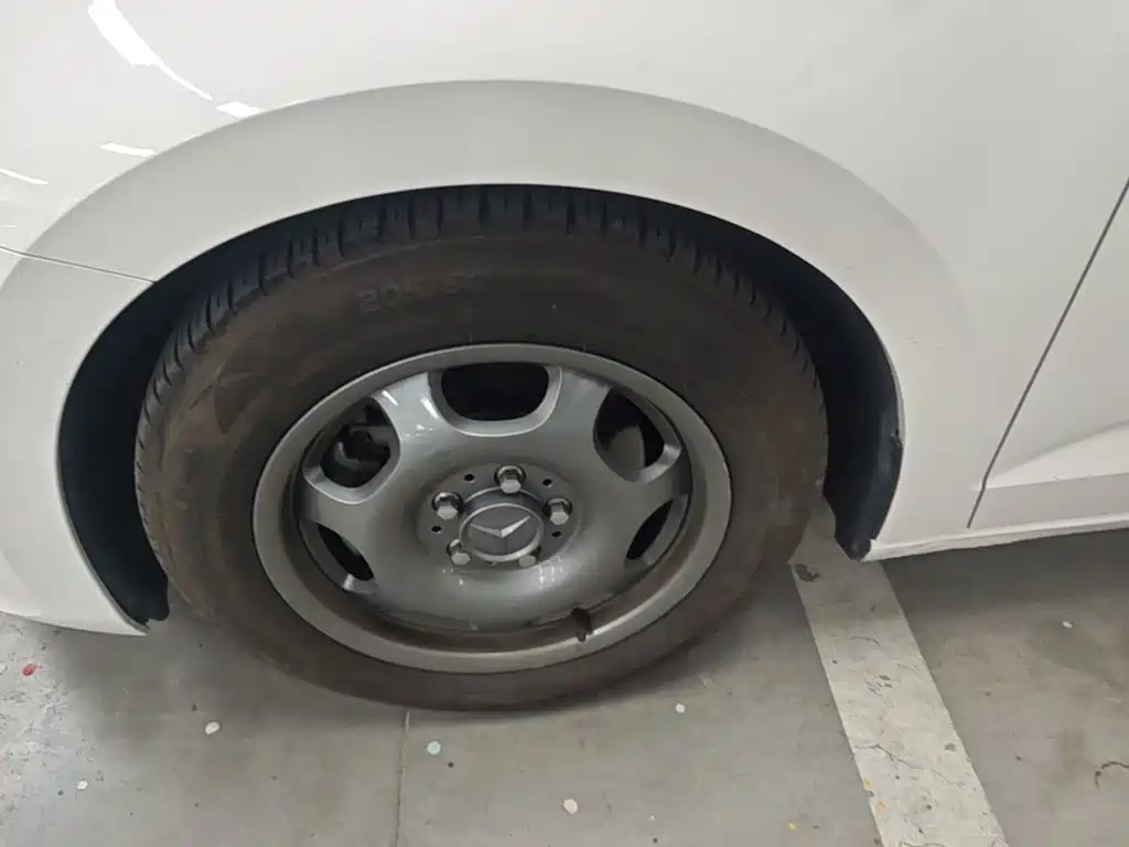 Volkswagen Touran — миниатюра 23