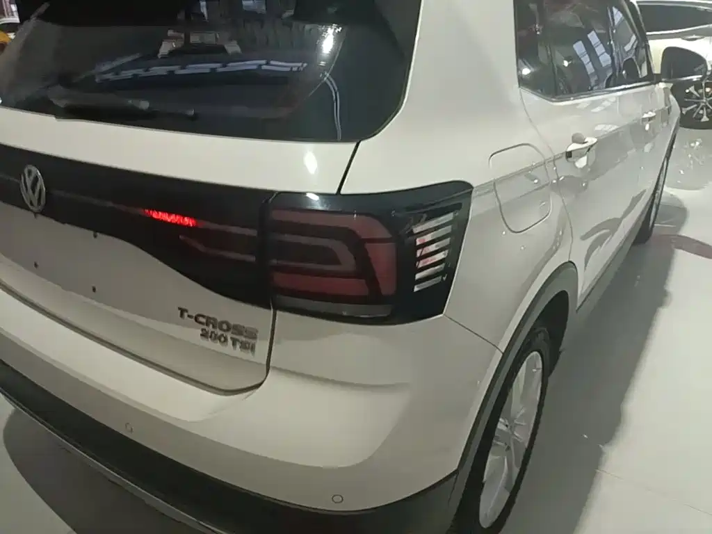 Volkswagen T-Cross — миниатюра 8