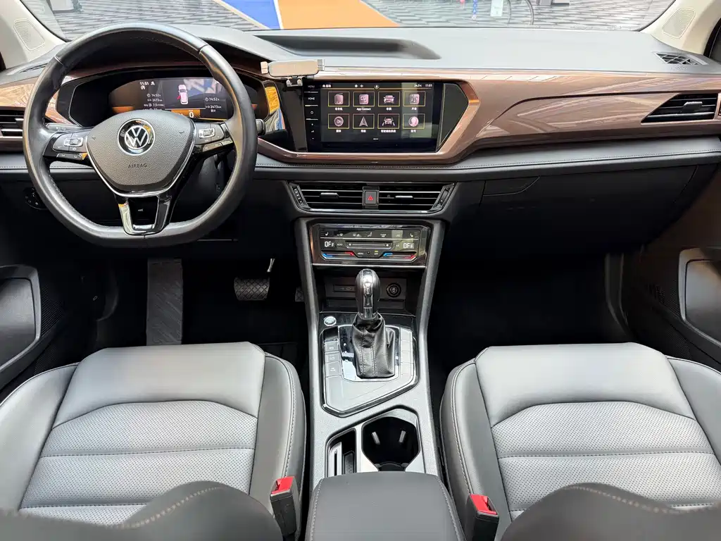 Volkswagen Tharu — миниатюра 16