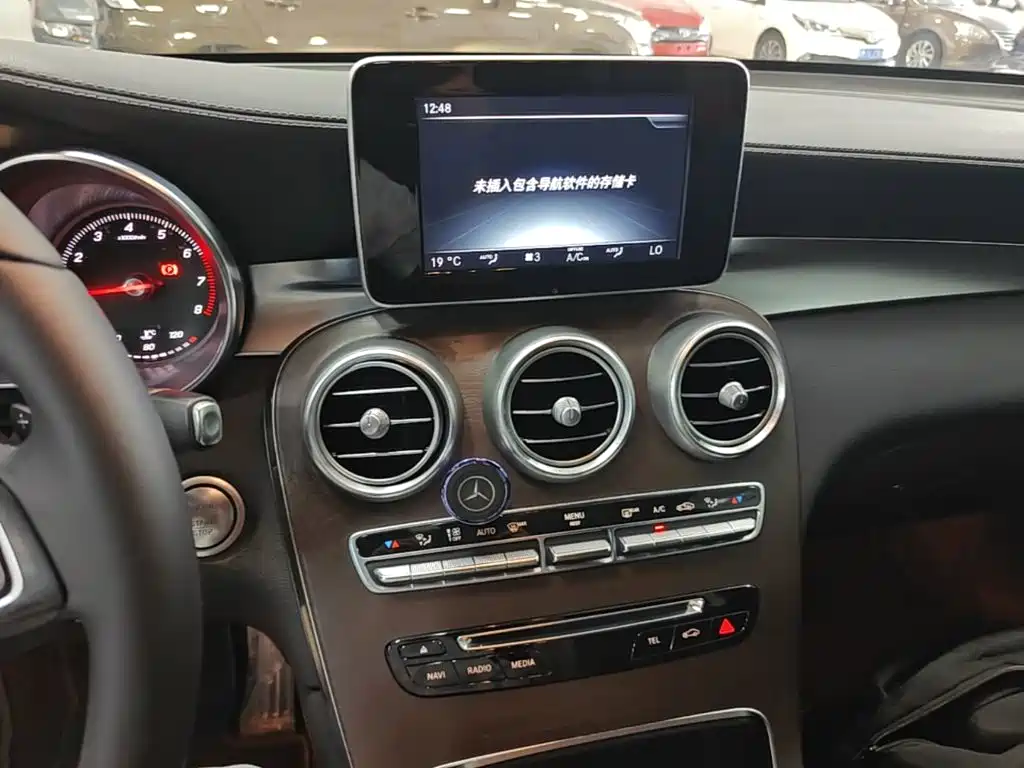 Mercedes-Benz GLC — миниатюра 13