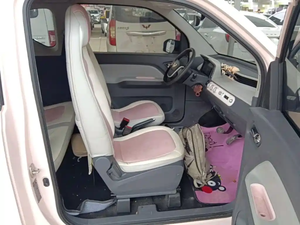 Wuling MINIEV — миниатюра 25
