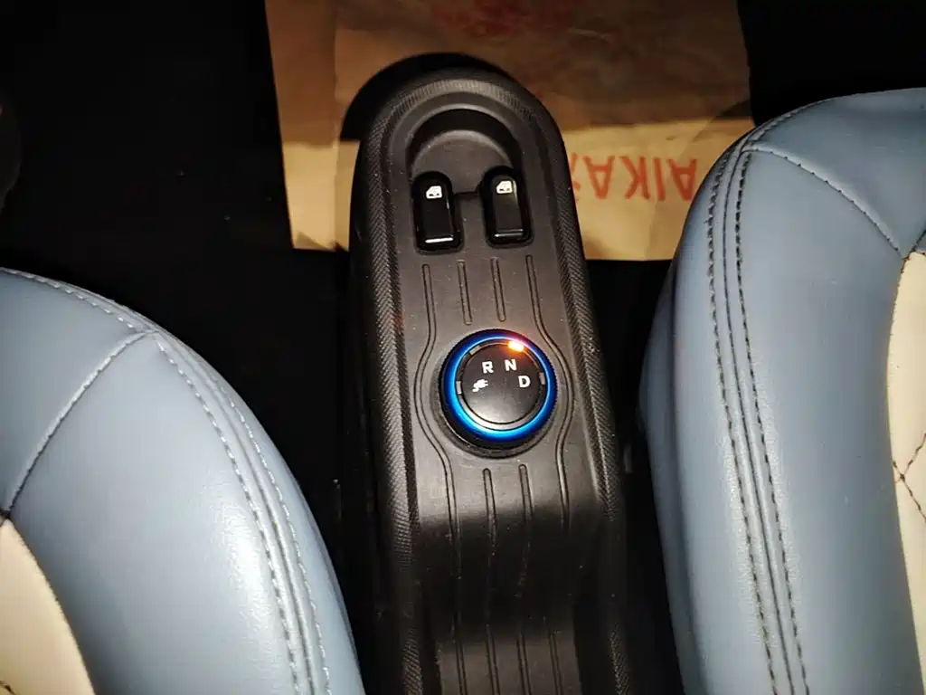 Wuling MINIEV — миниатюра 14