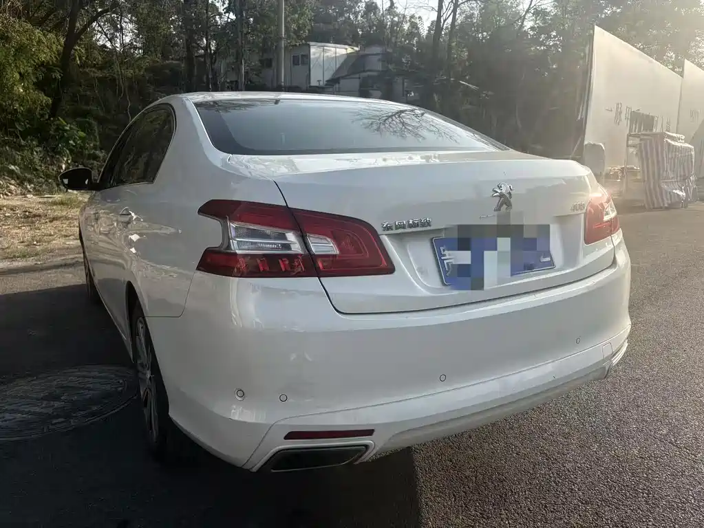 Peugeot 408 — миниатюра 8