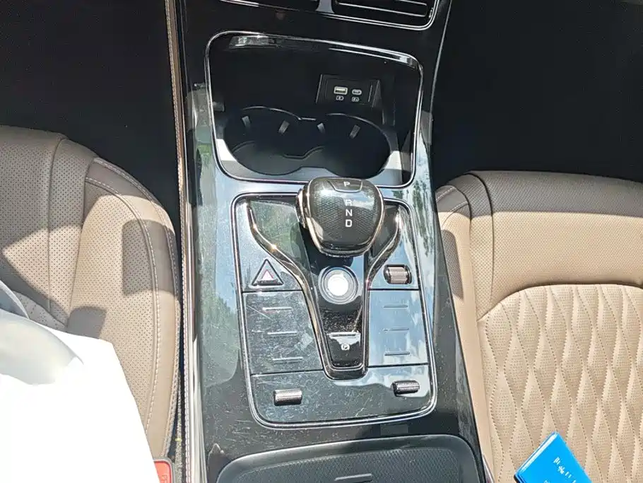 BYD Han — миниатюра 16