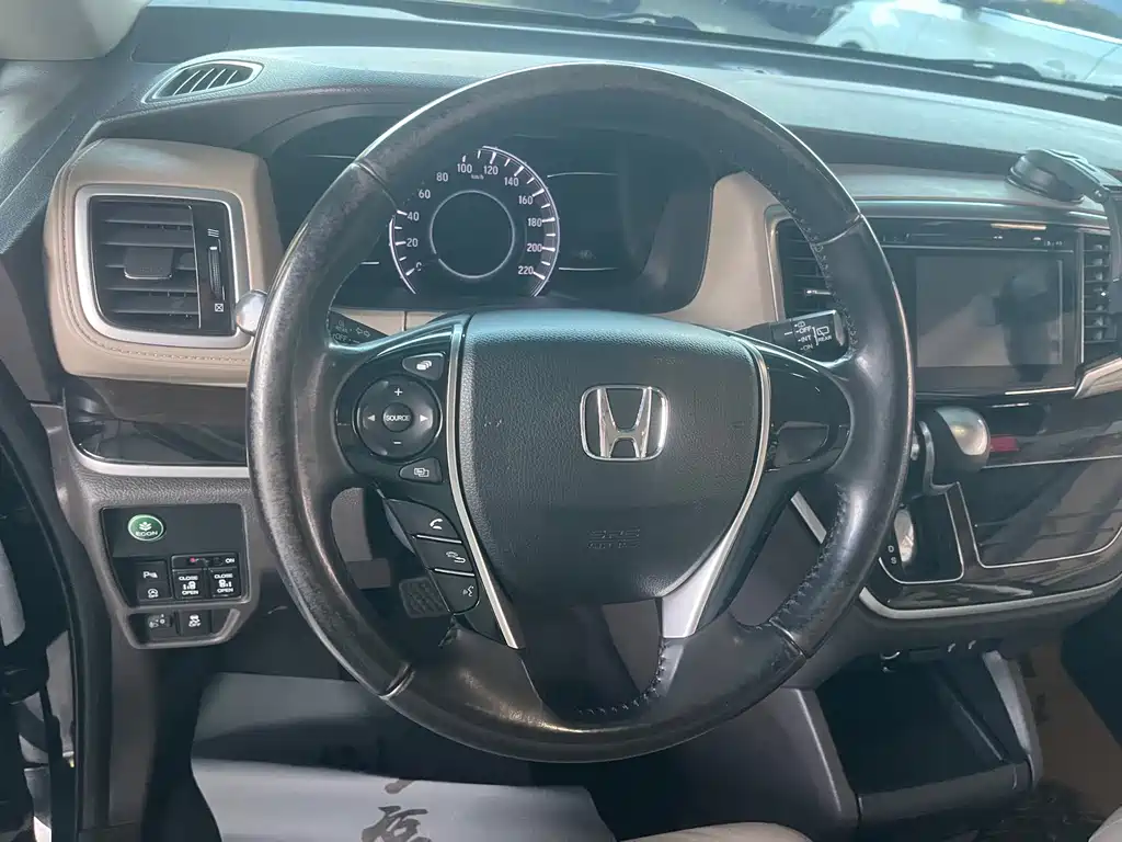 Honda Odyssey — миниатюра 10