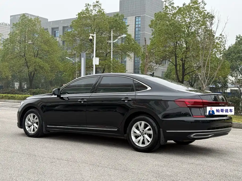 Volkswagen Passat — миниатюра 6