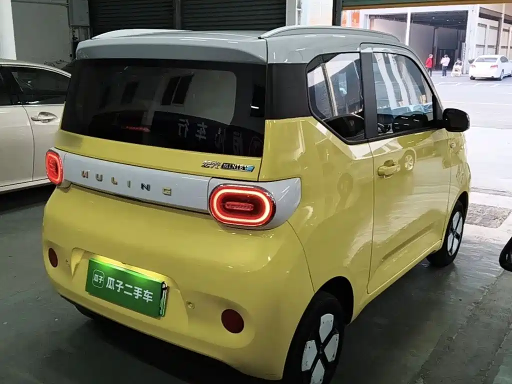 Wuling MINIEV — миниатюра 7