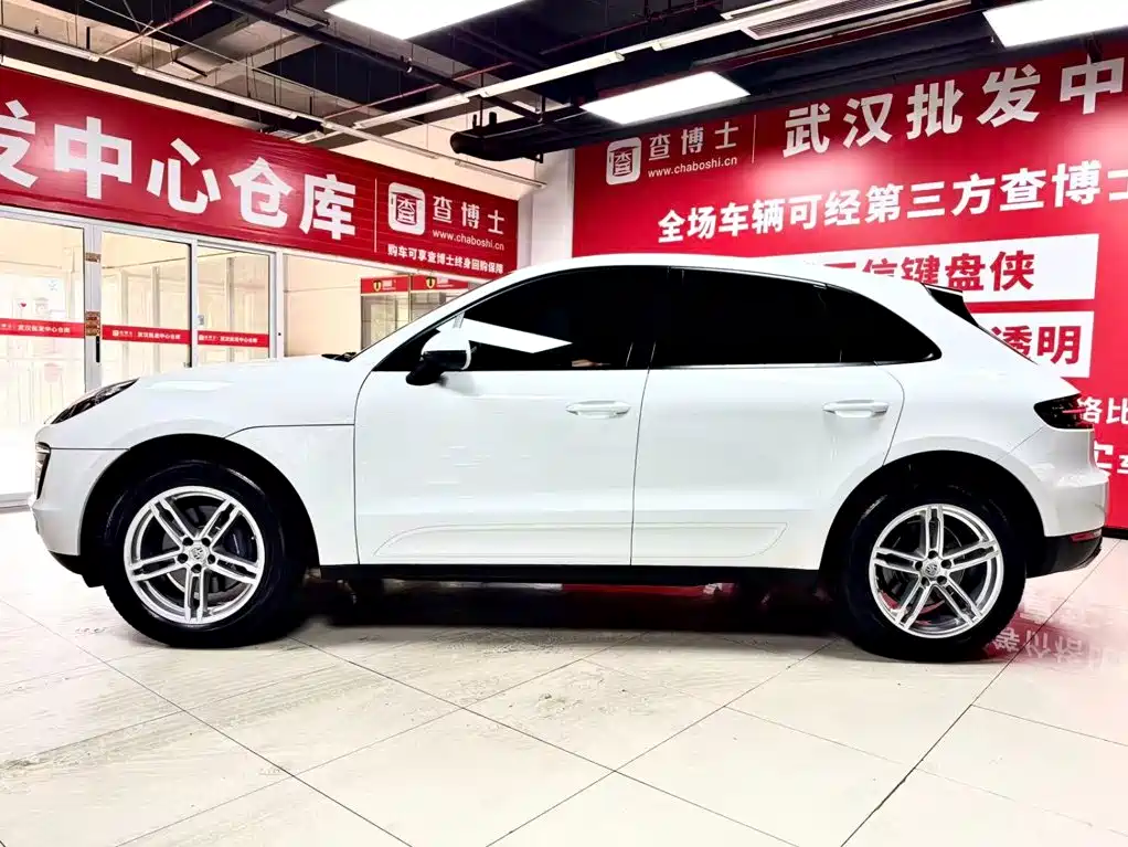 Porsche Macan — миниатюра 4
