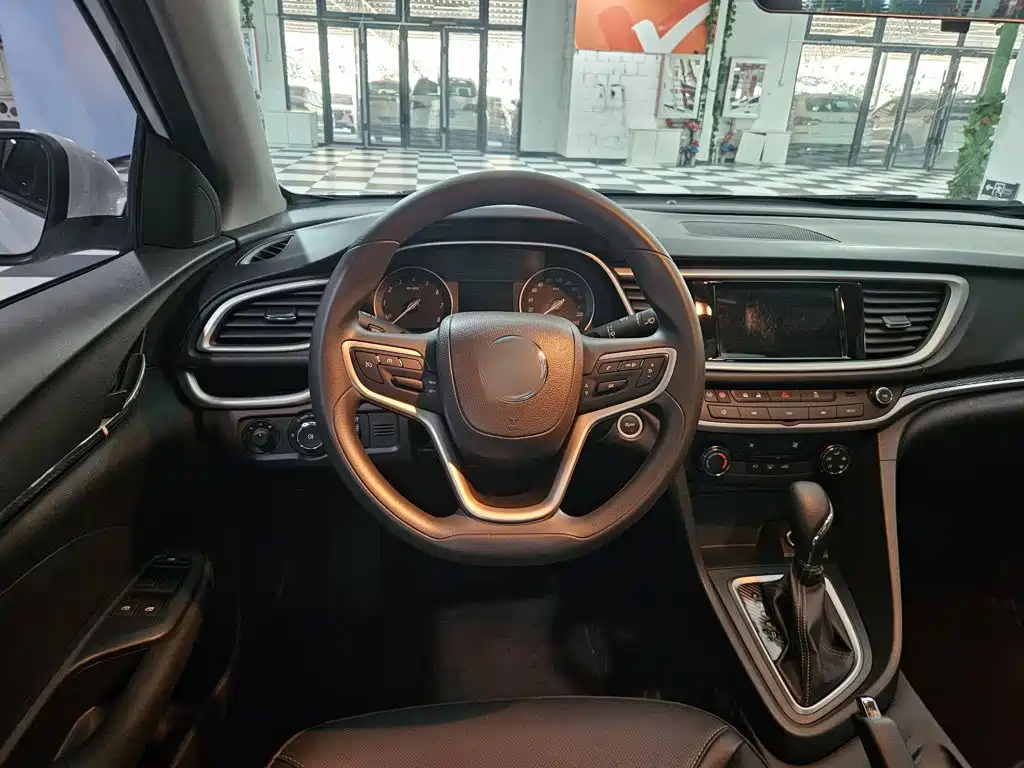 Buick Excelle — миниатюра 4