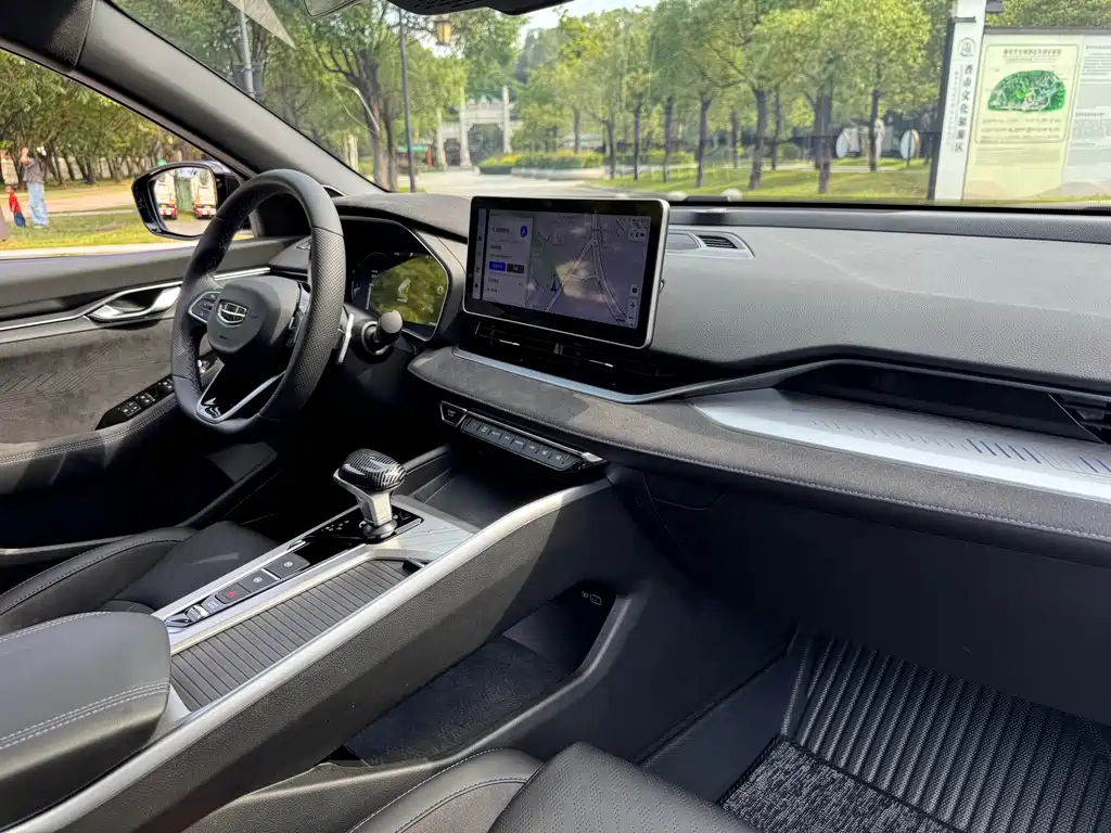 Geely Xingrui — миниатюра 20