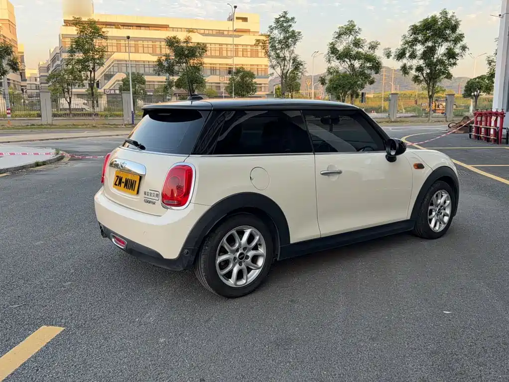 MINI Mini — миниатюра 6