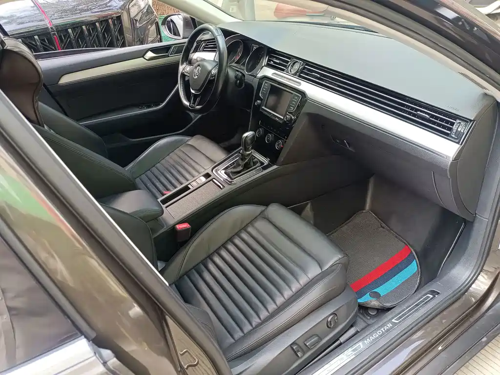 Volkswagen Magotan — миниатюра 5
