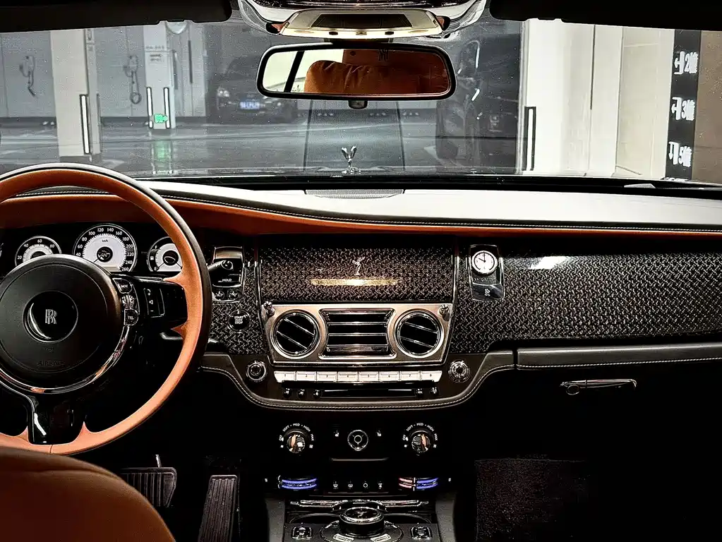 Rolls-Royce Wraith — миниатюра 9