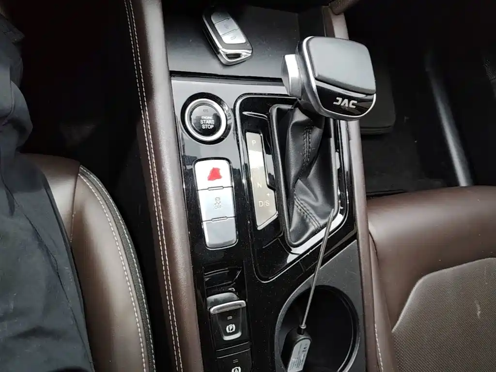 JAC A5 — миниатюра 14