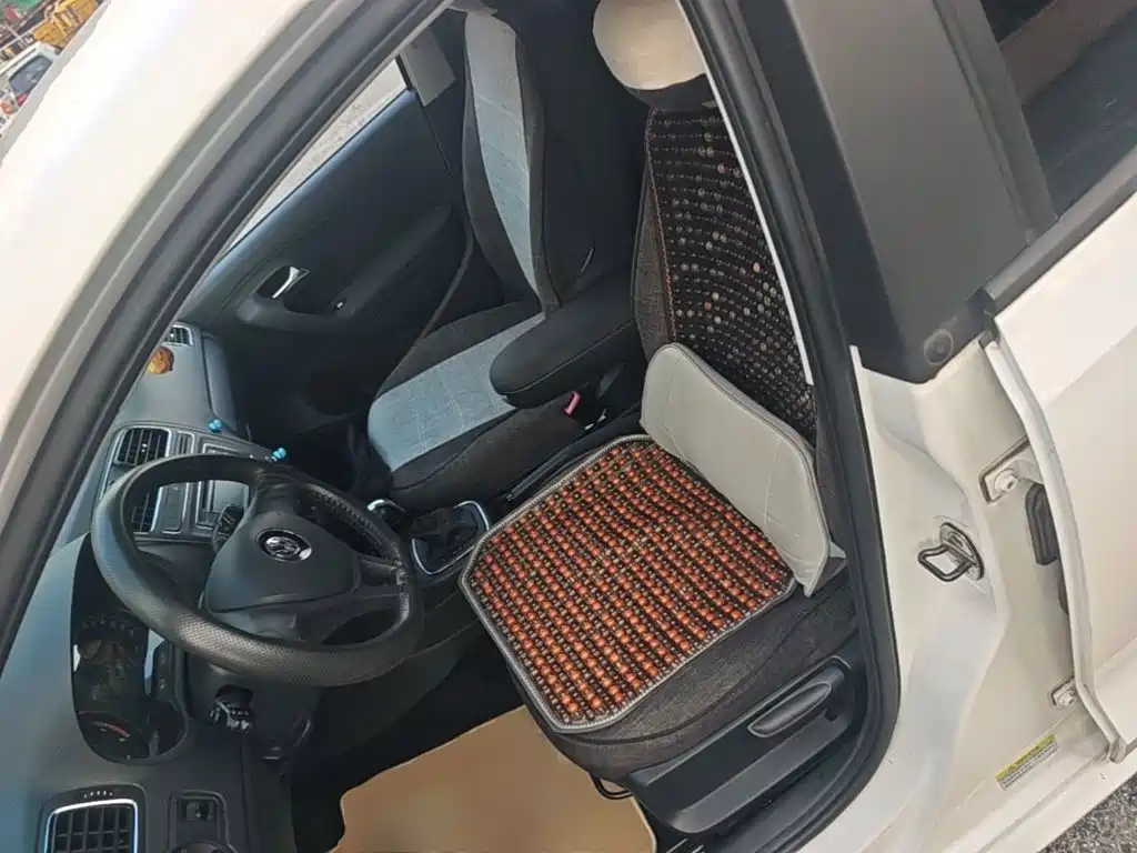 Volkswagen Polo — миниатюра 15