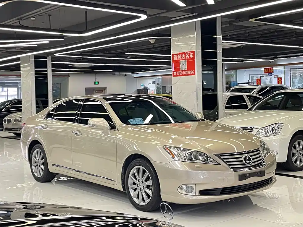 Lexus ES — миниатюра 3