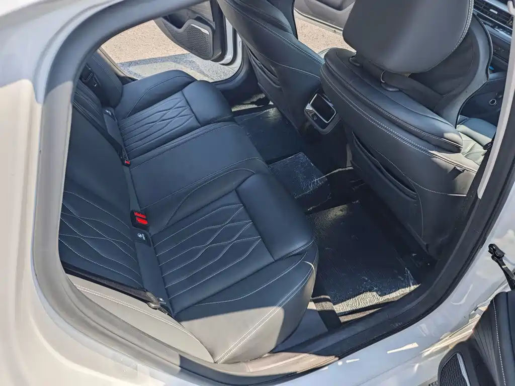 Chery Arrizo 8 — миниатюра 20