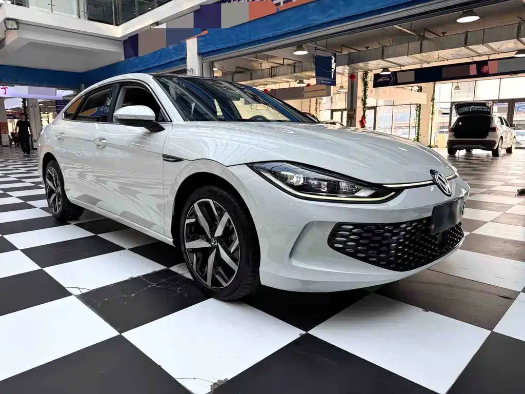 Volkswagen Lamando — миниатюра 3