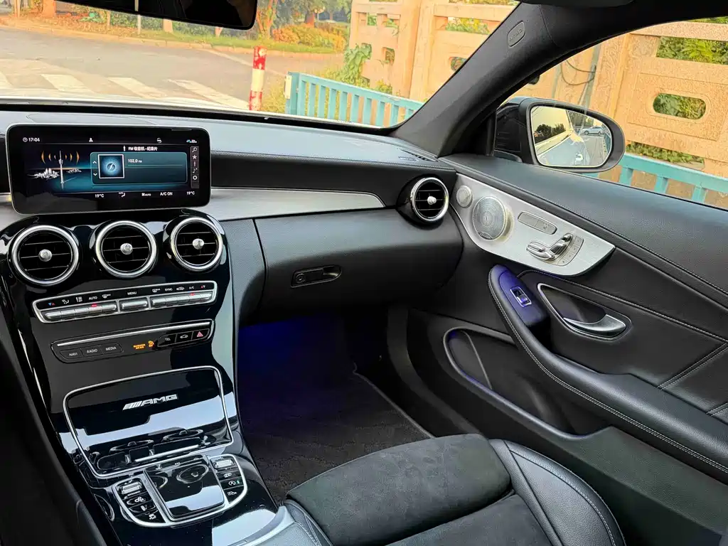 Mercedes-Benz C-Class AMG — миниатюра 11