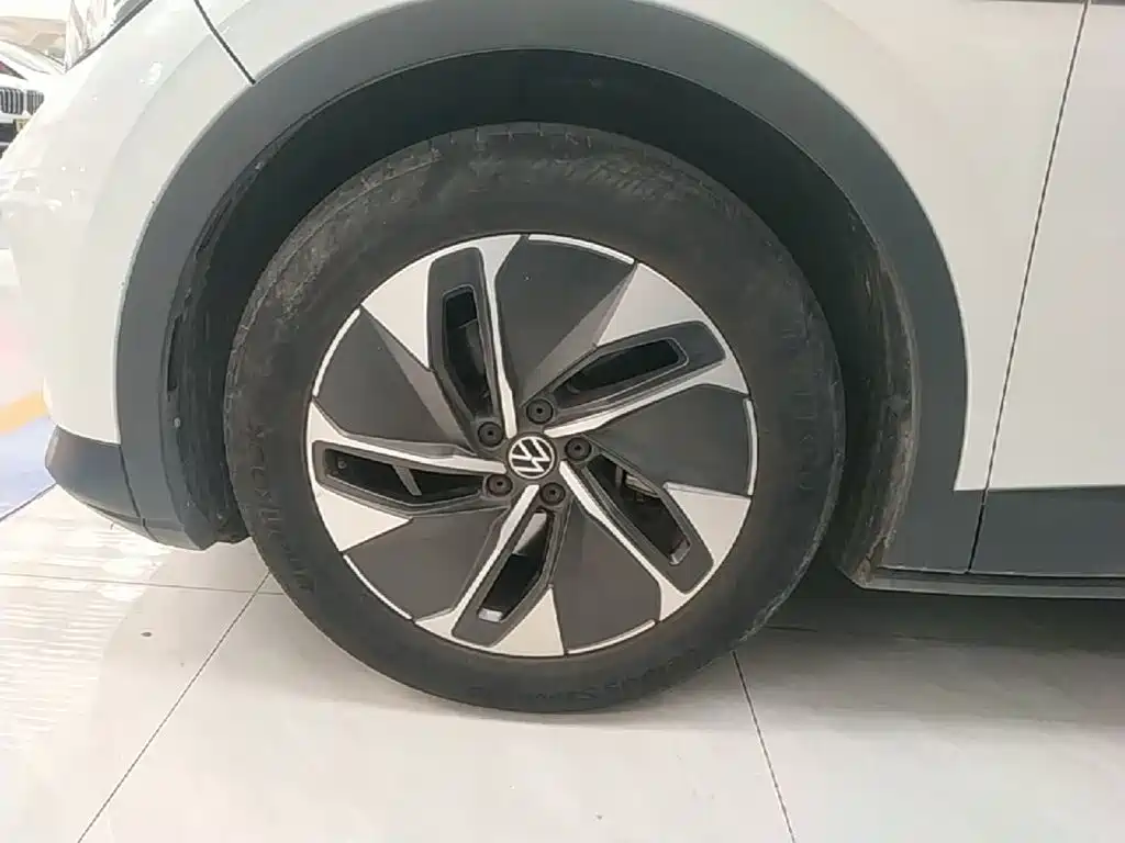 Volkswagen ID.4 Crozz — миниатюра 23